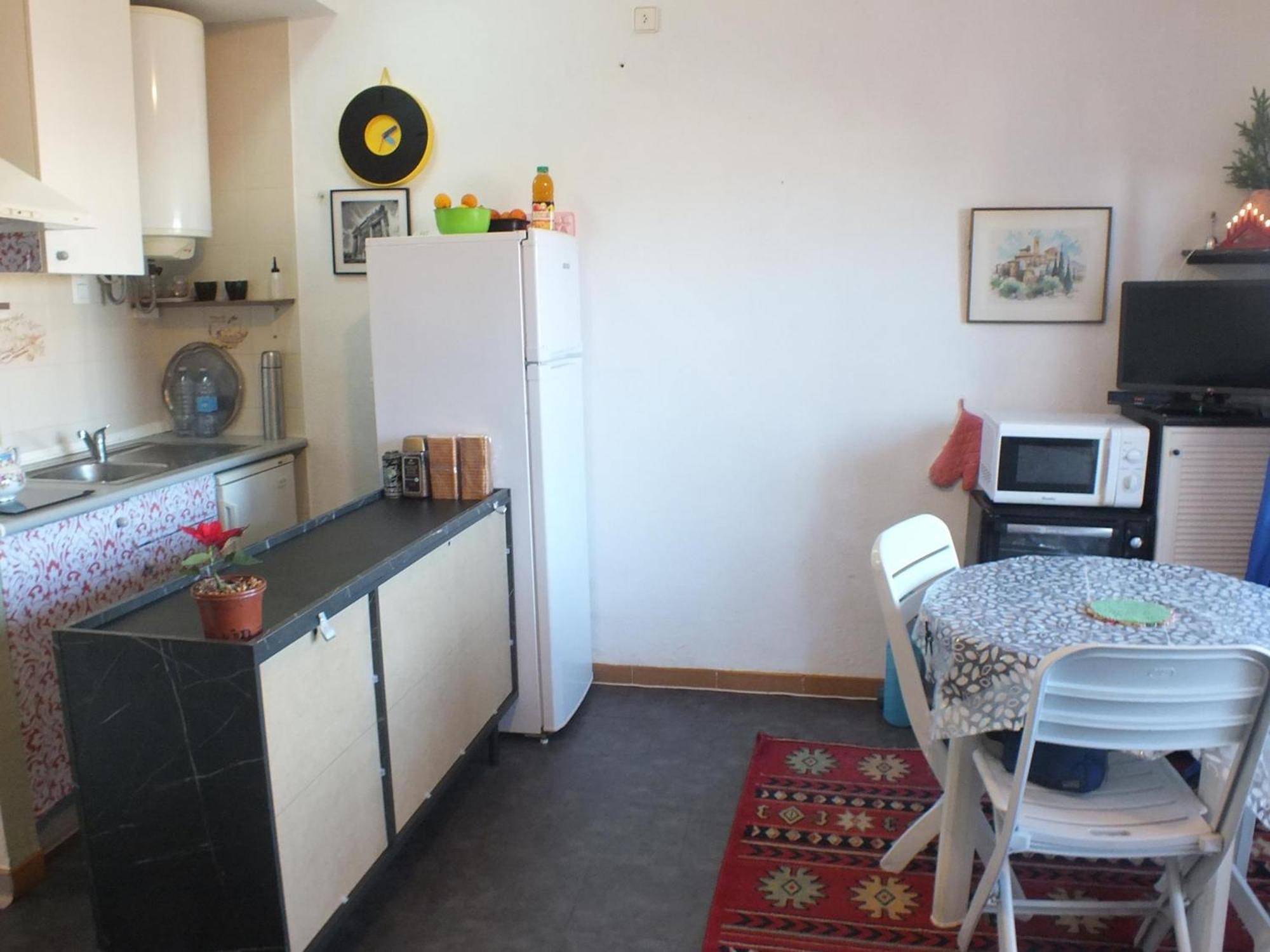 Estudio Acogedor 2/3 En Roses, A 800m De La Playa Con Aparcamiento - Es-204-72 * Roses
